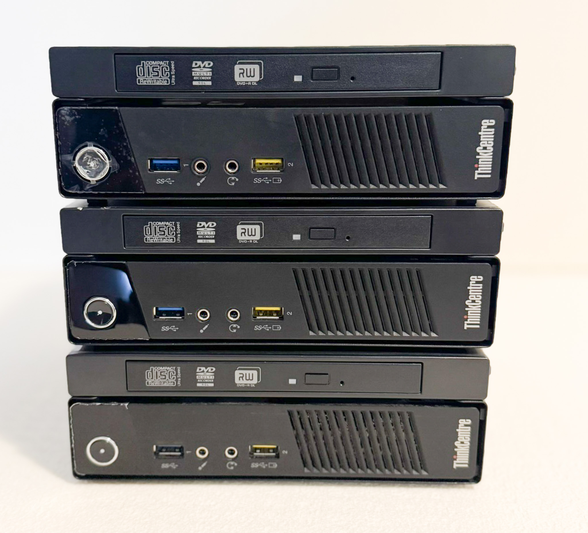 3x Namizni računalnik LENOVO ThinkCentre M93 Tiny z DVD enoto