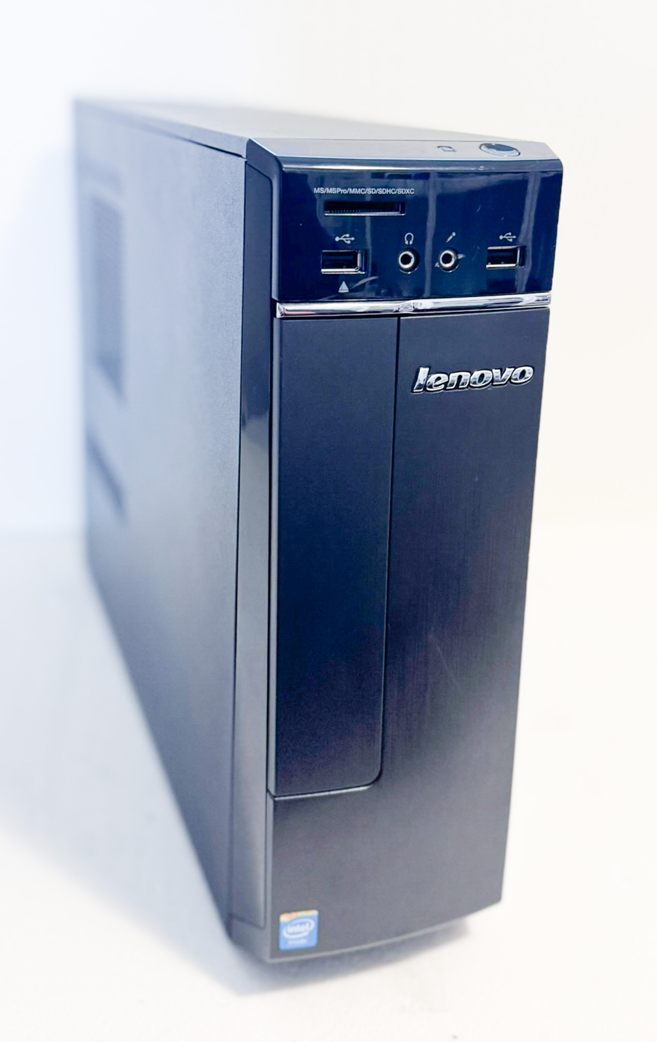 Namizni računalnik Lenovo IdeaCentre 300S-11IBR