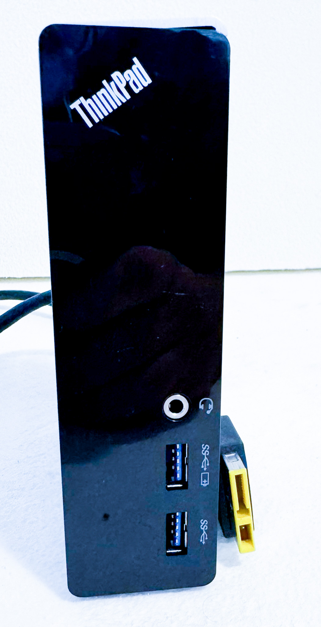 Lenovo ThinkPad USB 3.0 Docking Station – univerzalna priklopna postaja za prenosnike