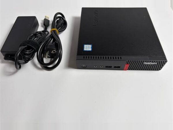 Lenovo ThinkCentre Tiny z napajalnikom