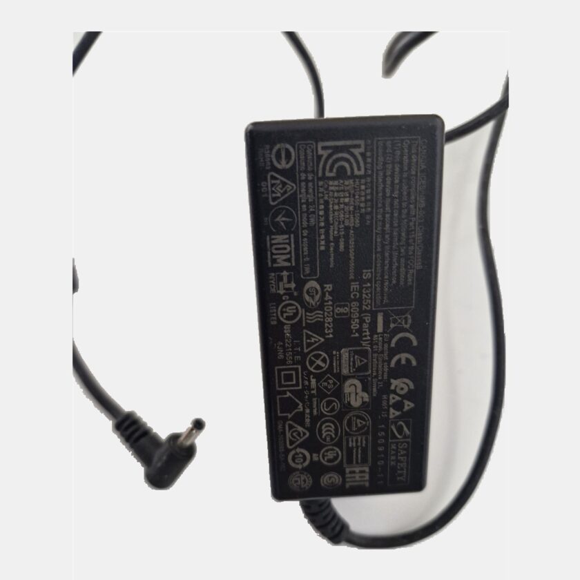 Lenovo napajalnik za prenosnik 45 W, 20 V 2,25 A, 4,0 × 1,35 mm (ADS-25SGP)